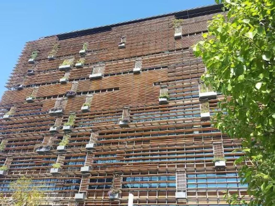 Nishi Holiday Apartments Canberra Extérieur photo