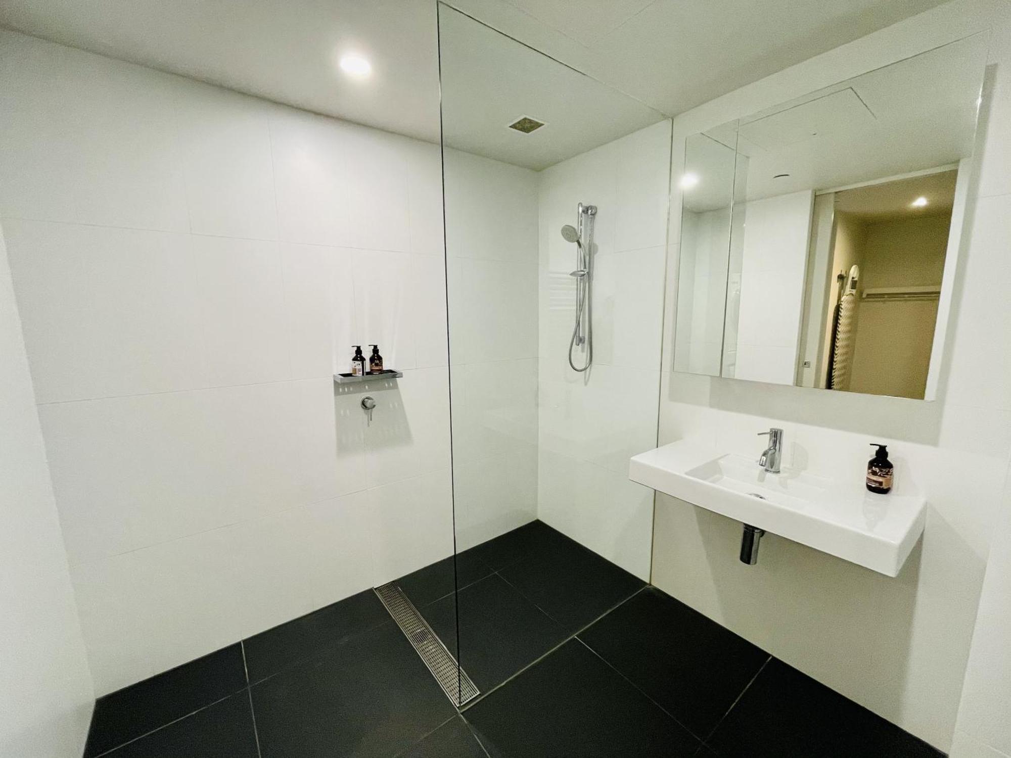 Nishi Holiday Apartments Canberra Chambre photo